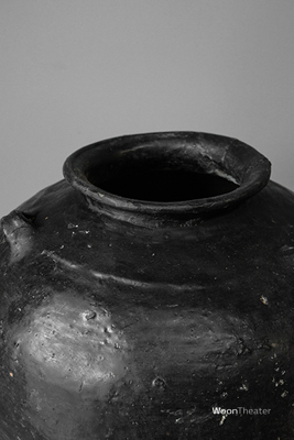 Unieke oude pot | zwart