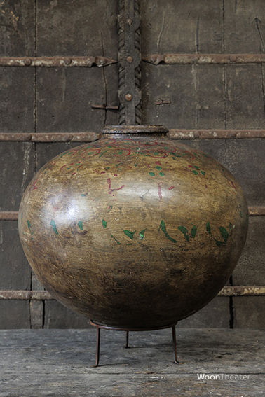 Unieke oude Tribal pot | India