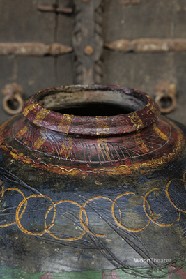 Unieke oude Tribal pot | India