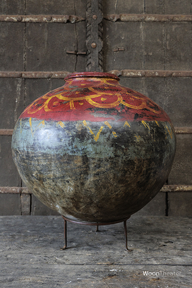 Unieke oude Tribal pot | India