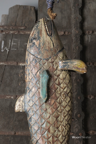 Authentieke beschilderde houten vis | India