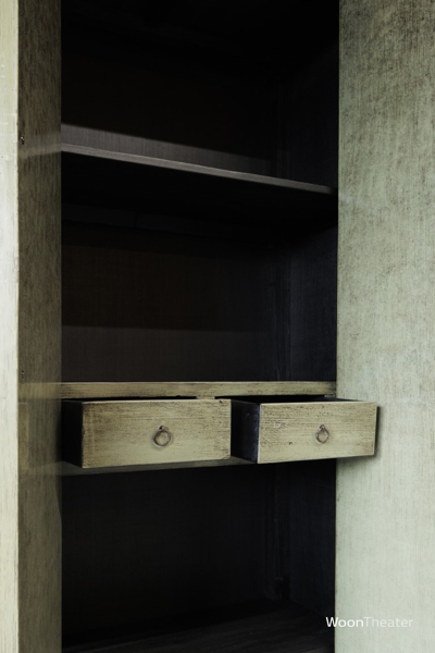 Dichte 2 drs kast | antiek groen
