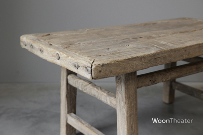 Oude salontafel