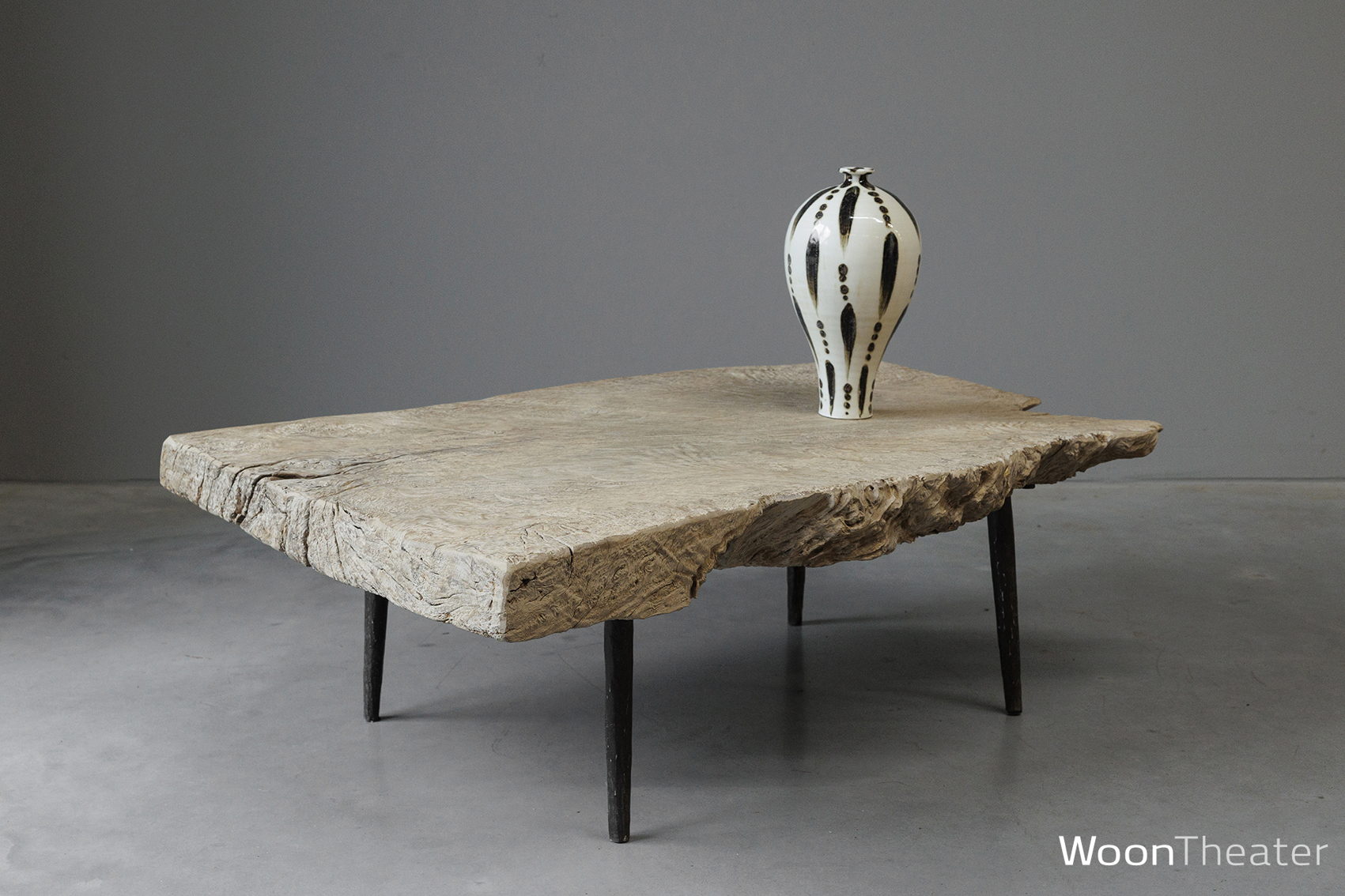 Salontafel organisch hout