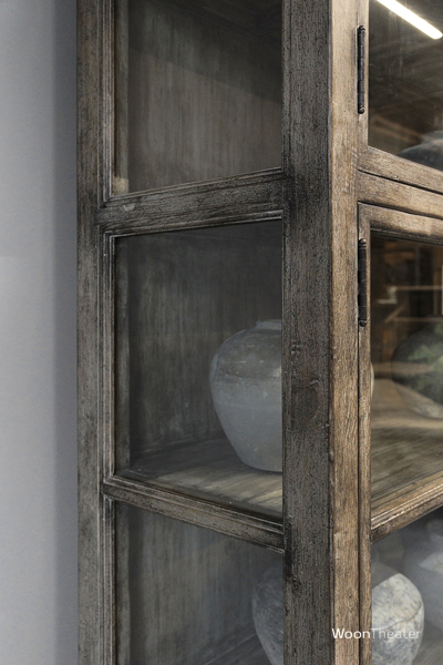 Vitrinekast oud hout | Patine
