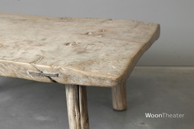 Oude salontafel organisch | elmhout