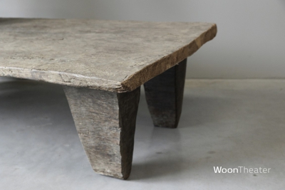 Origineel oude Naga tafel | India