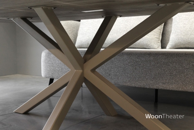 Stijlvolle eettafel Modena | Mix & match blad, vorm, kleuren en onderstel