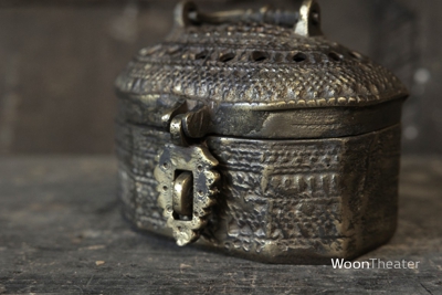 Origineel oude brass box | India