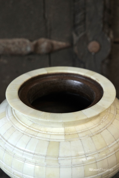 Oude vintage pot | India