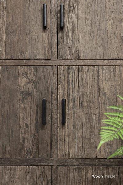 Kast oud hout met 8 deurtjes