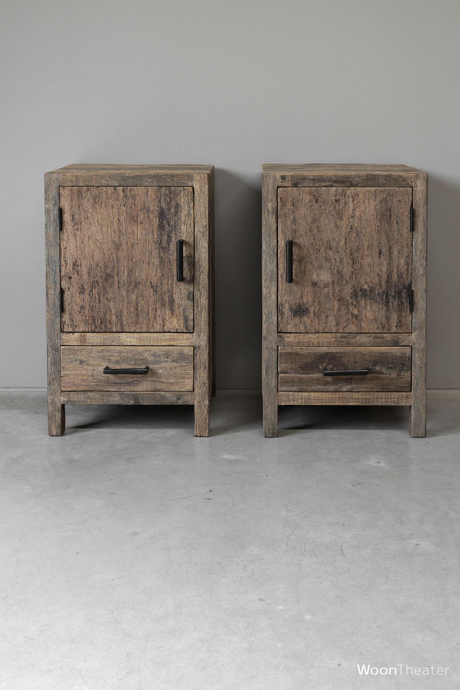 Set/2 nachtkastje oud hout