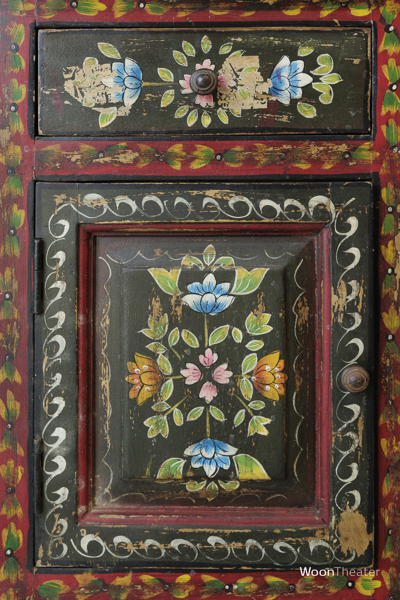 Set/2 oude nachtkastjes