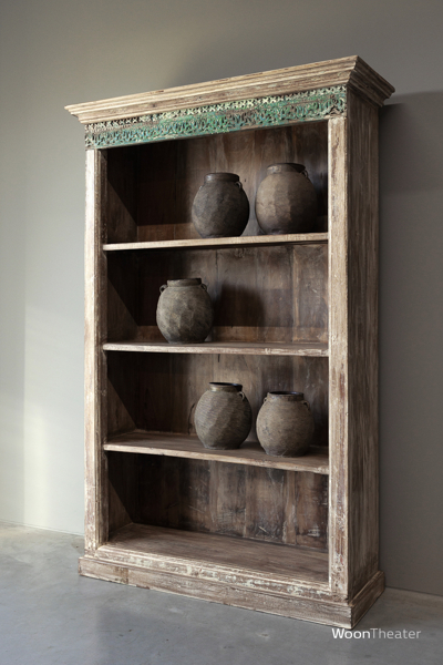 Origineel oude boekenkast