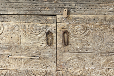 Oud dressoir | snijwerk