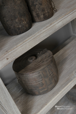 Origineel oud rek | India