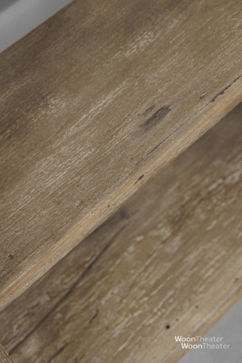 Origineel oud rekje | India