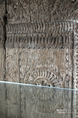 Oud boekenkastje | India