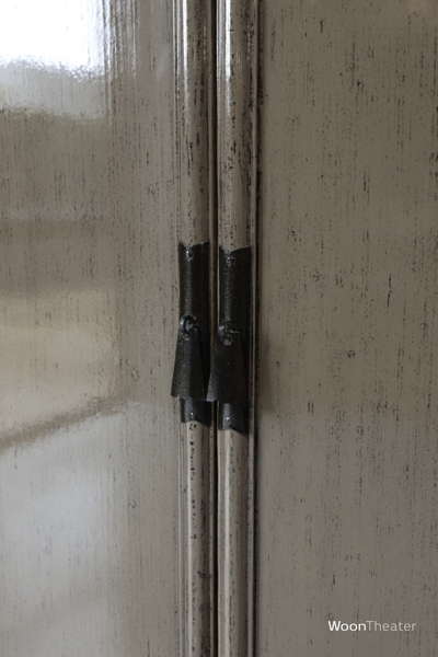 2 deurs kastje | bruin