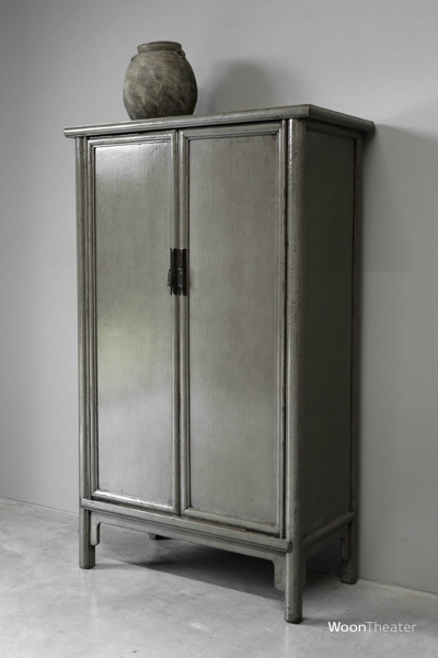 2 deurs kastje | licht bruin