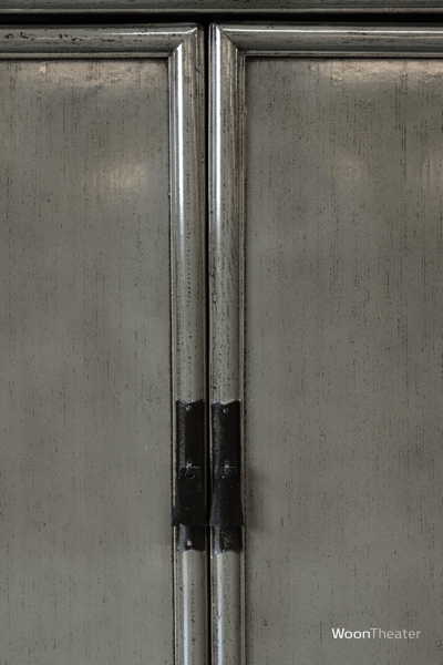 2 deurs kastje | licht bruin