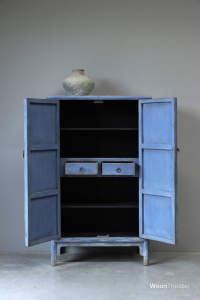 2 deurs kastje | licht blauw