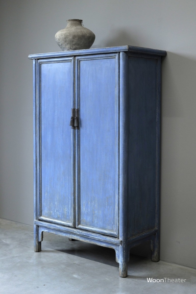 2 deurs kastje | licht blauw