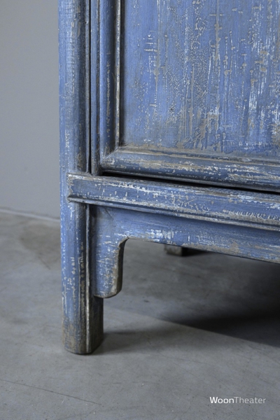 2 deurs kastje | licht blauw