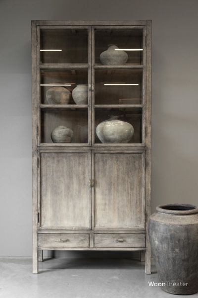Vitrinekast oud hout | Patine