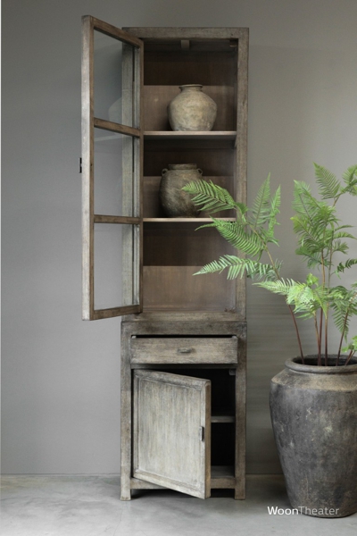 Vitrinekast | Patine links