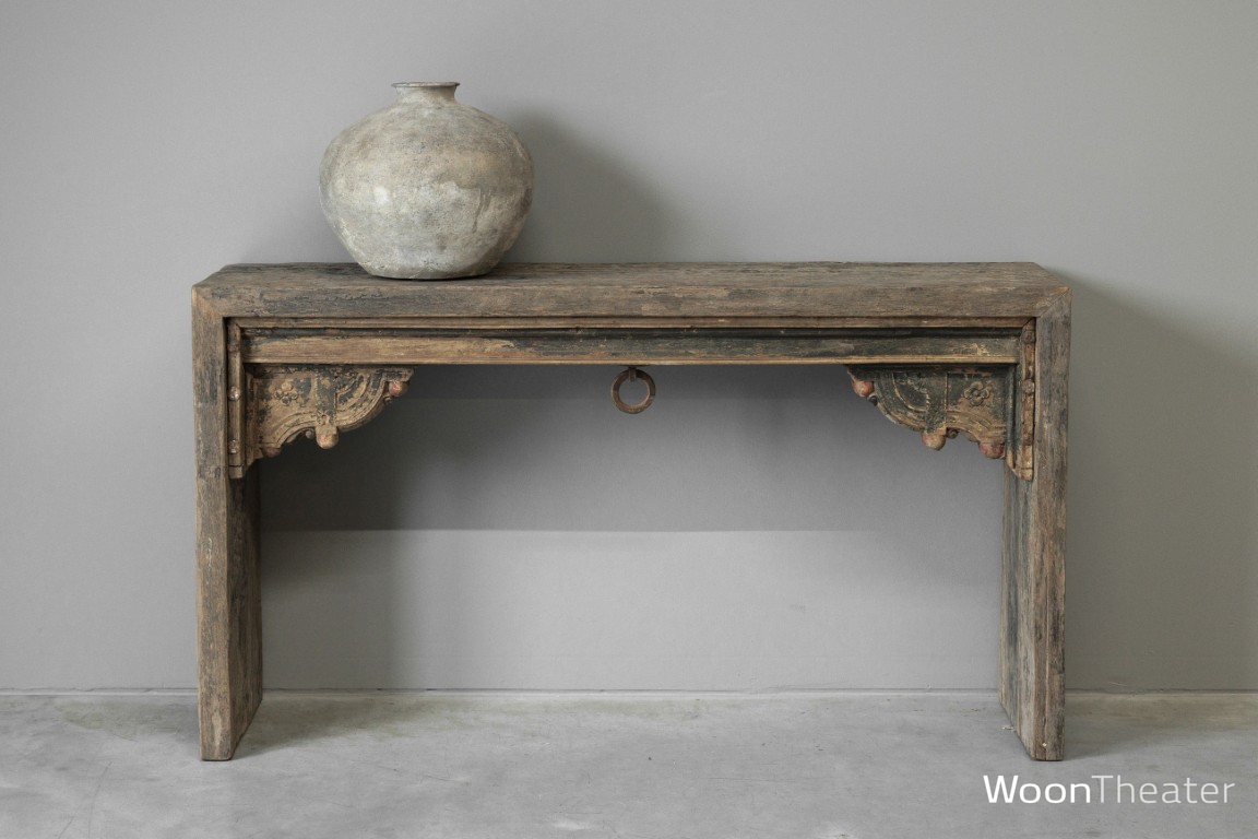 Unieke oude wandtafel | India