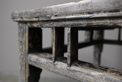 Origineel oude bijzettafel