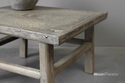 Origineel oude bijzettafel 