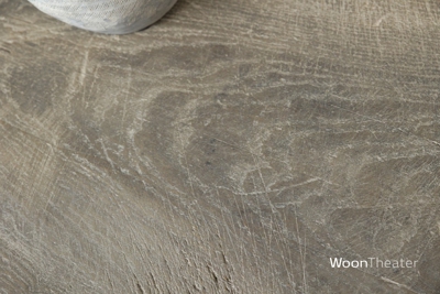 Origineel oude bijzettafel 