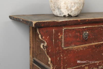 Origineel oud dressoir laag | China