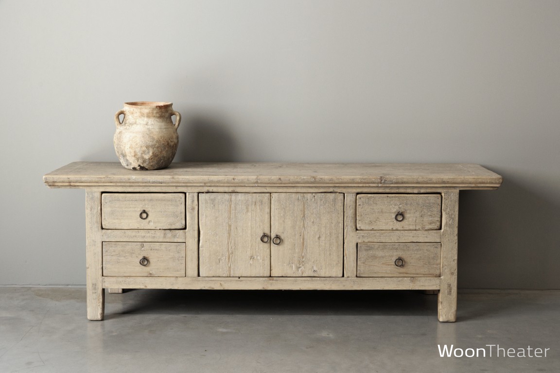 Origineel oud dressoir laag | China