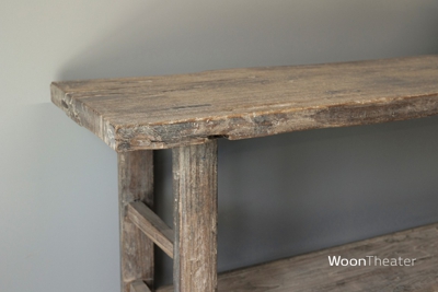 Origineel oude wandtafel met plank
