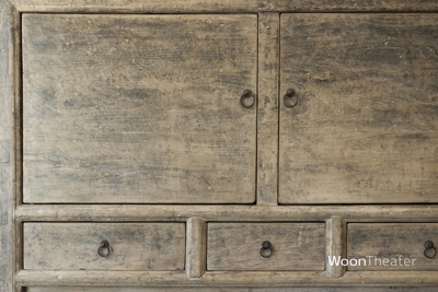 Origineel oud dressoir 