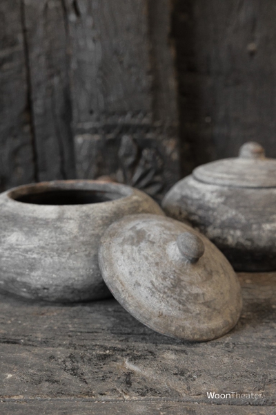 Verweerd potje met deksel | Old Barn