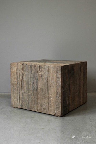 Rustieke oud houten bijzettafel | Kubus